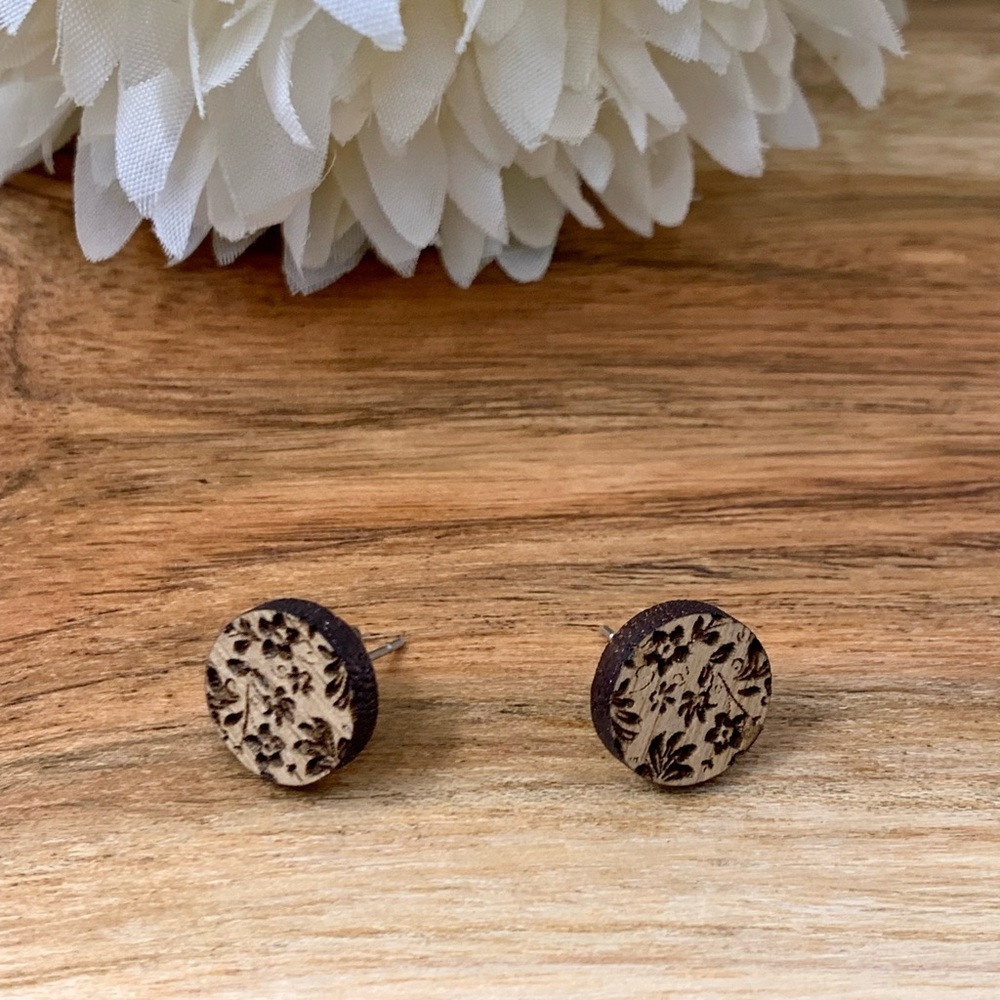 Engraved wooden studs